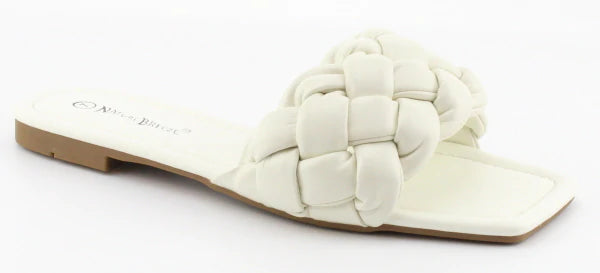 Nature Breeze R-9 White Square Toe Quilted Sandal